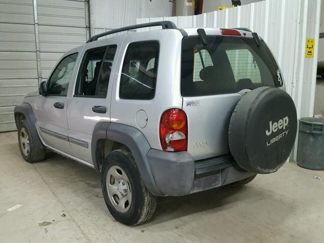 1J4GK48K73W622371 - 2003 JEEP LIBERTY SP SILVER photo 3