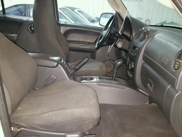 1J4GK48K73W622371 - 2003 JEEP LIBERTY SP SILVER photo 5