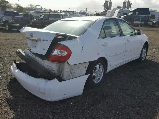 4T1BF32K62U021322 - 2002 TOYOTA CAMRY LE WHITE photo 4