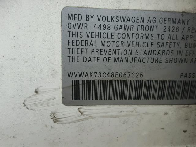 WVWAK73C48E067325 - 2008 VOLKSWAGEN PASSAT KOM WHITE photo 10