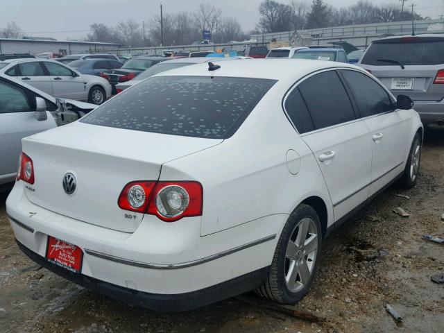 WVWAK73C48E067325 - 2008 VOLKSWAGEN PASSAT KOM WHITE photo 4