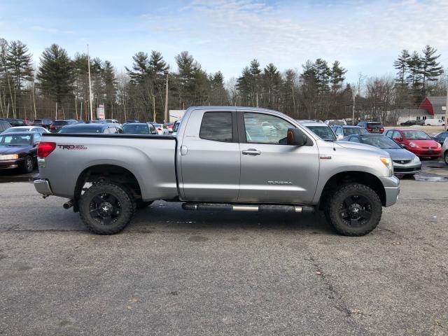 5TFBV58147X009483 - 2007 TOYOTA TUNDRA DOU GRAY photo 9