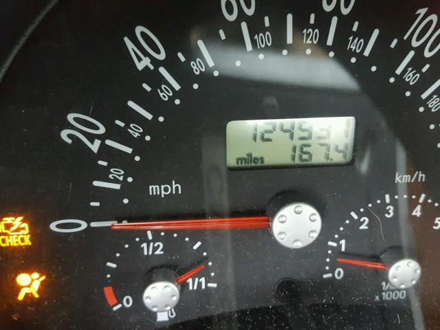 3VWCK21C11M429820 - 2001 VOLKSWAGEN NEW BEETLE 绿色 照片 8