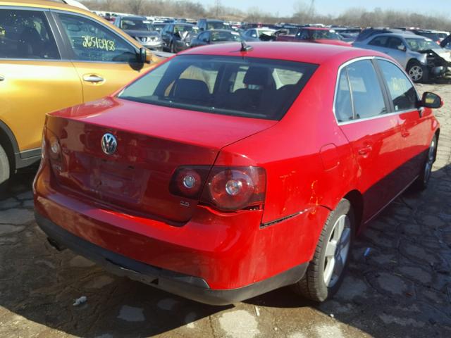 3VWRM71K58M074833 - 2008 VOLKSWAGEN JETTA SE RED photo 4