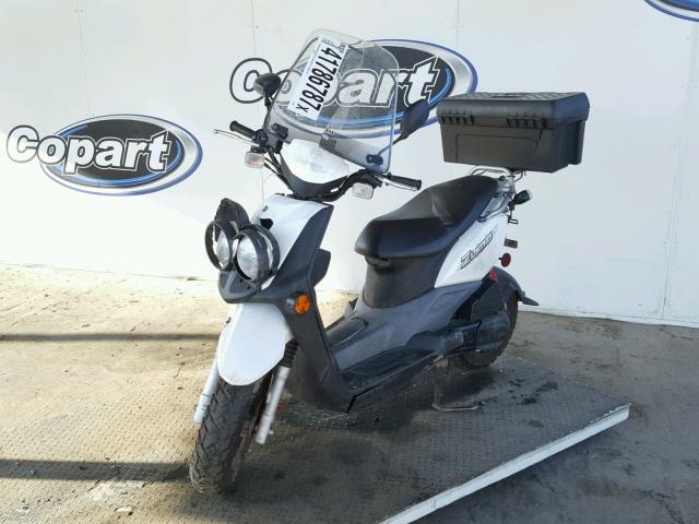 RKRSA43AXCA111549 - 2012 YAMAHA YW50 F WHITE photo 2