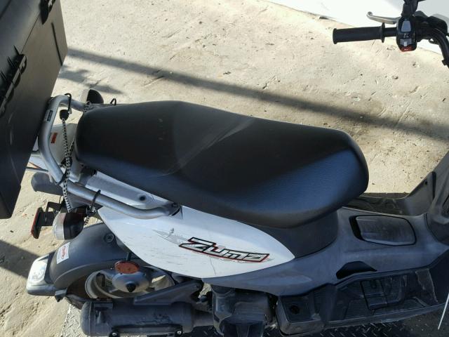 RKRSA43AXCA111549 - 2012 YAMAHA YW50 F WHITE photo 6