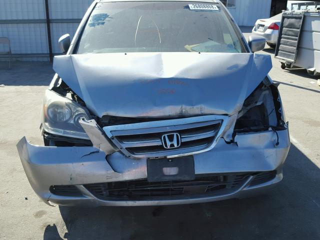 5FNRL38747B077581 - 2007 HONDA ODYSSEY EX SILVER photo 9