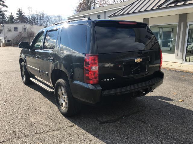 1GNFK13097J120221 - 2007 CHEVROLET TAHOE K150 BLACK photo 4