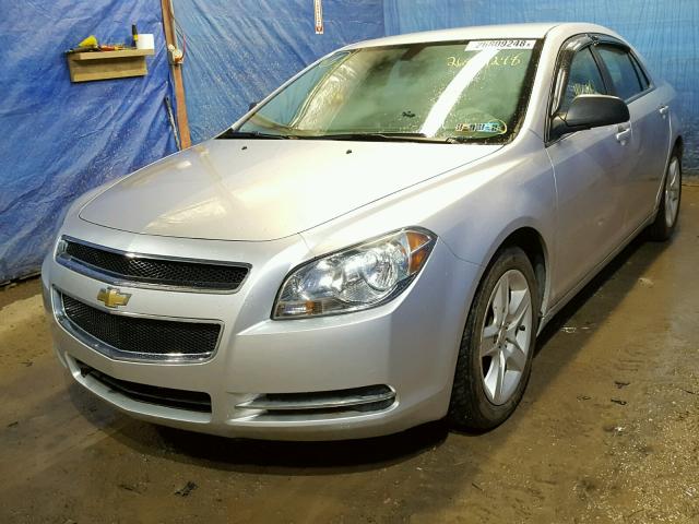 1G1ZG57B894192936 - 2009 CHEVROLET MALIBU LS SILVER photo 2