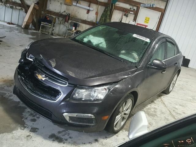 1G1PG5SB2G7134217 - 2016 CHEVROLET CRUZE LIMI GRAY photo 2