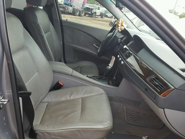 WBANE53576CK85912 - 2006 BMW 525 I GRAY photo 5