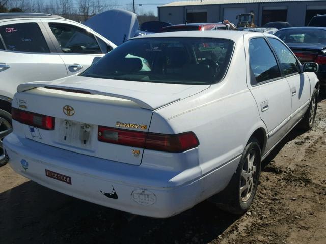 4T1BF22K7VU904022 - 1997 TOYOTA CAMRY CE WHITE photo 4