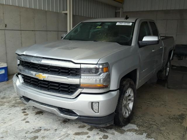 1GCVKRECXGZ192010 - 2016 CHEVROLET SILVERADO SILVER photo 2