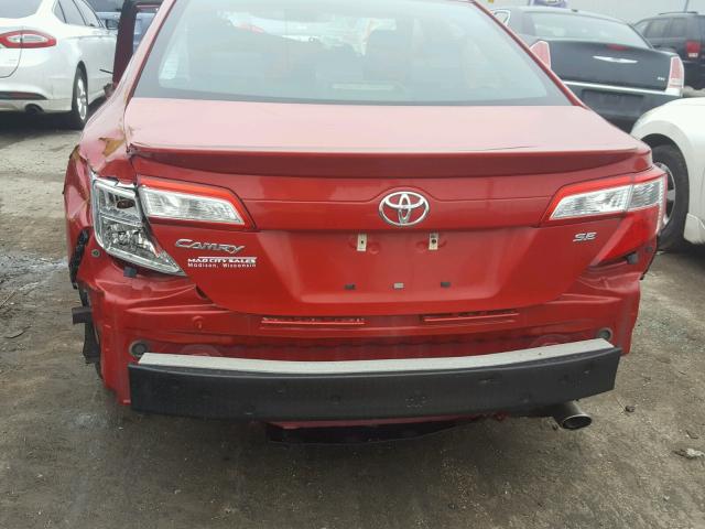 4T1BF1FK7DU670984 - 2013 TOYOTA CAMRY L RED photo 10