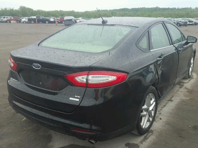 3FA6P0HR7DR298759 - 2013 FORD FUSION SE BLACK photo 4