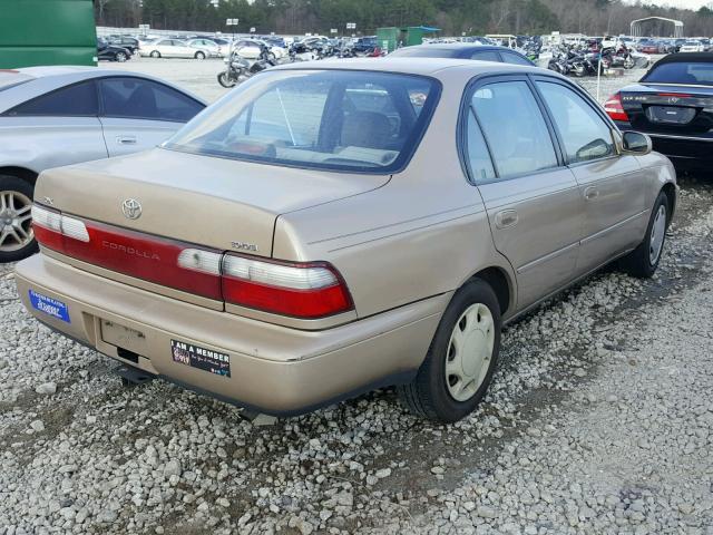 1NXBB02EXTZ470766 - 1996 TOYOTA COROLLA DX GOLD photo 4