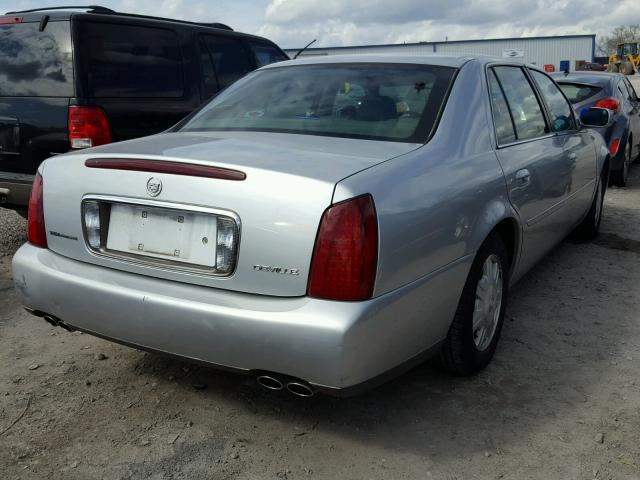 1G6KD54Y13U112607 - 2003 CADILLAC DEVILLE SILVER photo 4