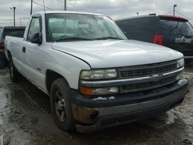 1GCEC14W61Z144702 - 2001 CHEVROLET SILVERADO WHITE photo 1