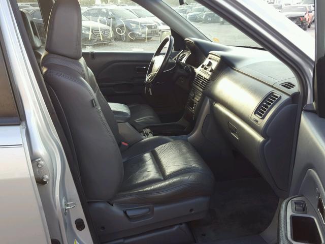 2HKYF18524H617559 - 2004 HONDA PILOT EXL SILVER photo 5