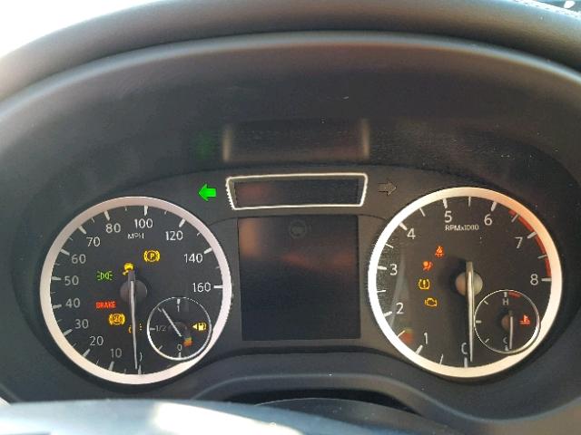 SJKCH5CP6HA021059 - 2017 INFINITI QX30 BASE BLACK photo 8