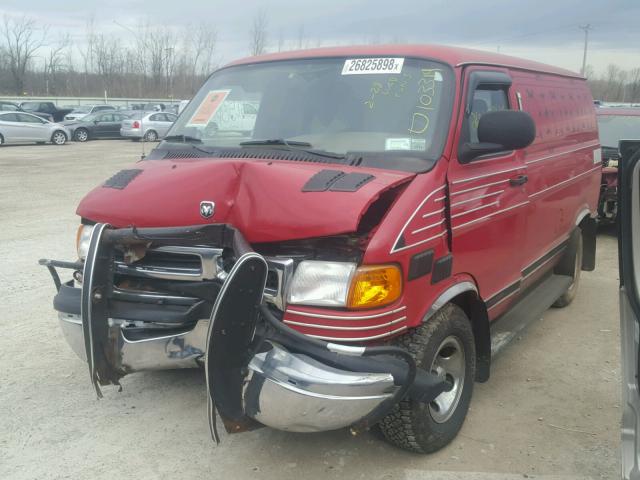 2B7HB11Y42K146877 - 2002 DODGE RAM VAN B1 RED photo 2