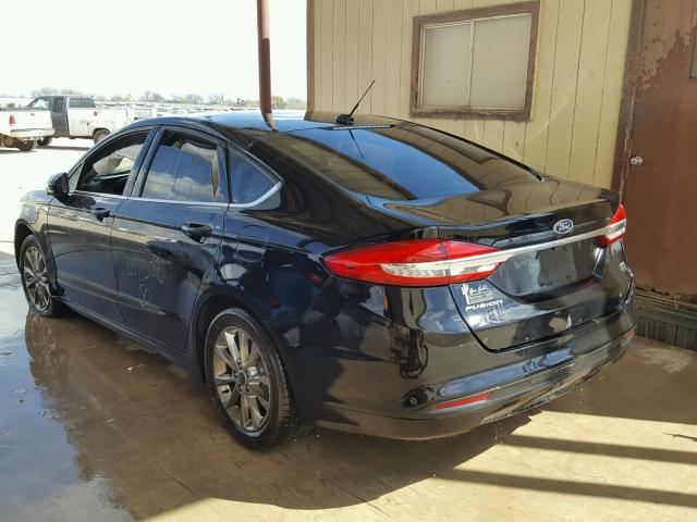 3FA6P0H70HR342508 - 2017 FORD FUSION SE BLACK photo 3