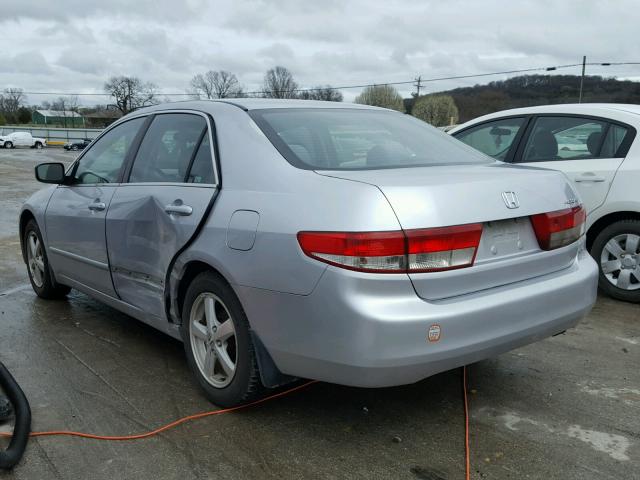 1HGCM56663A056079 - 2003 HONDA ACCORD EX SILVER photo 3