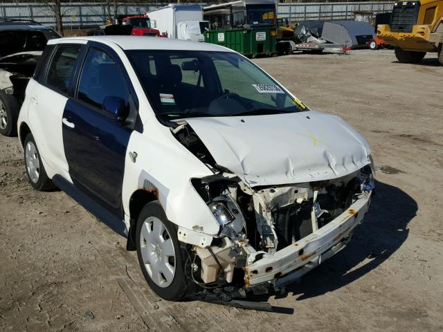 JTKKT624540071714 - 2004 TOYOTA SCION XA WHITE photo 1