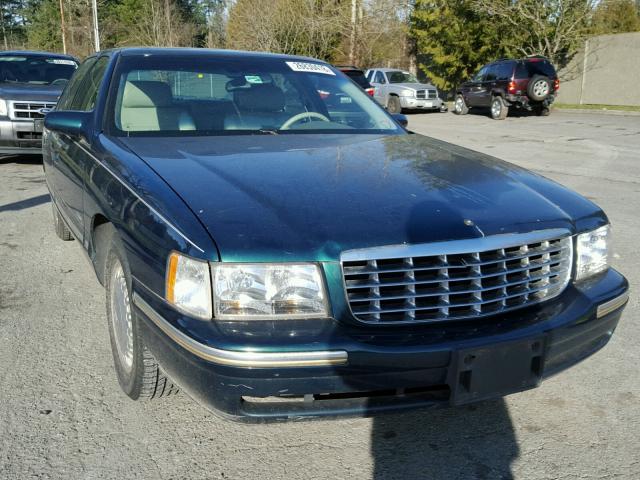 1G6KE54Y2WU715597 - 1998 CADILLAC DEVILLE DE GREEN photo 1