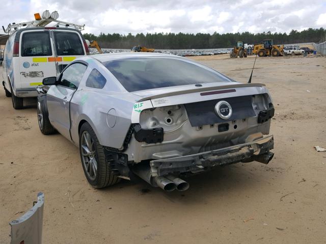 1ZVBP8CF6C5274357 - 2012 FORD MUSTANG GT SILVER photo 3