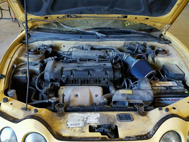 KMHJG25F31U227987 - 2001 HYUNDAI TIBURON YELLOW photo 7