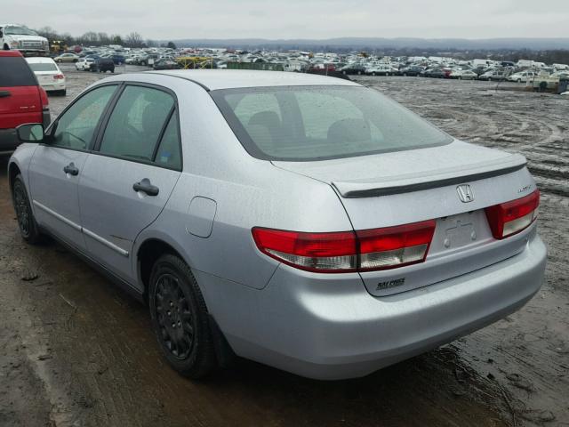 1HGCM56124A032528 - 2004 HONDA ACCORD DX SILVER photo 3