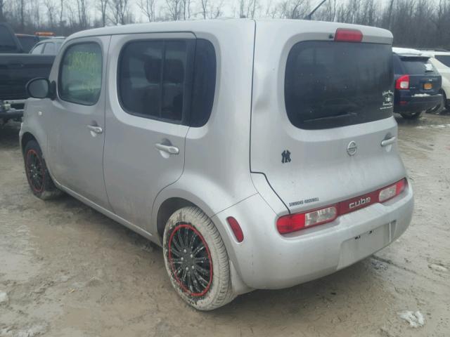 JN8AZ2KR8AT166627 - 2010 NISSAN CUBE BASE GRAY photo 3