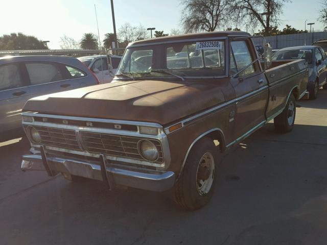 F25HRR64399 - 1973 FORD PICK UP BROWN photo 2