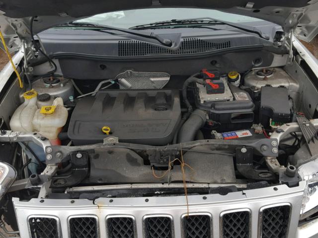 1J4NT1FB8BD215403 - 2011 JEEP COMPASS SP SILVER photo 7