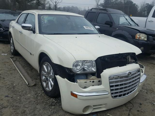 2C3KA63T89H565012 - 2009 CHRYSLER 300C CREAM photo 1