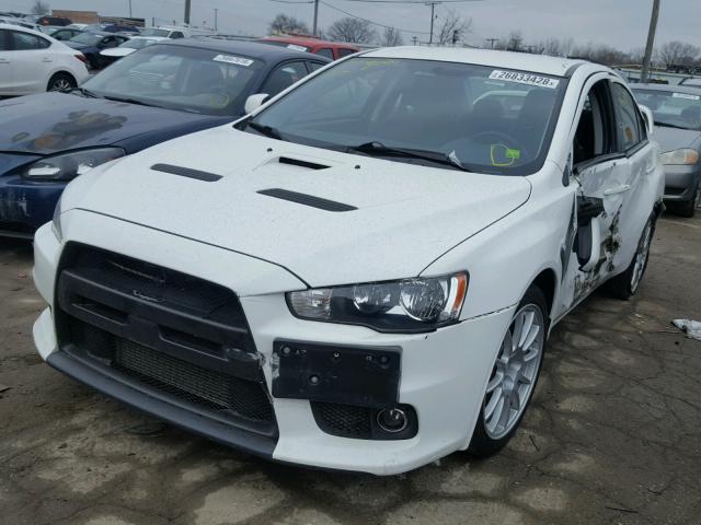 JA32W8FV9BU044873 - 2011 MITSUBISHI LANCER EVO WHITE photo 2