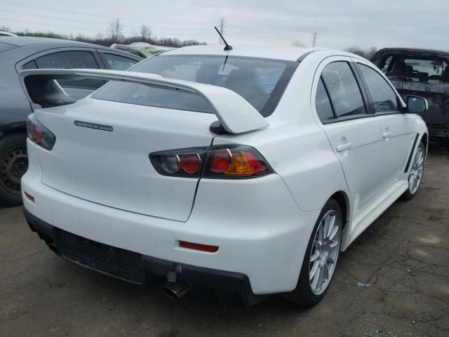 JA32W8FV9BU044873 - 2011 MITSUBISHI LANCER EVO WHITE photo 4