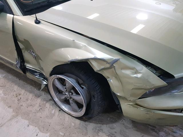 1ZVFT80N765149414 - 2006 FORD MUSTANG GREEN photo 9