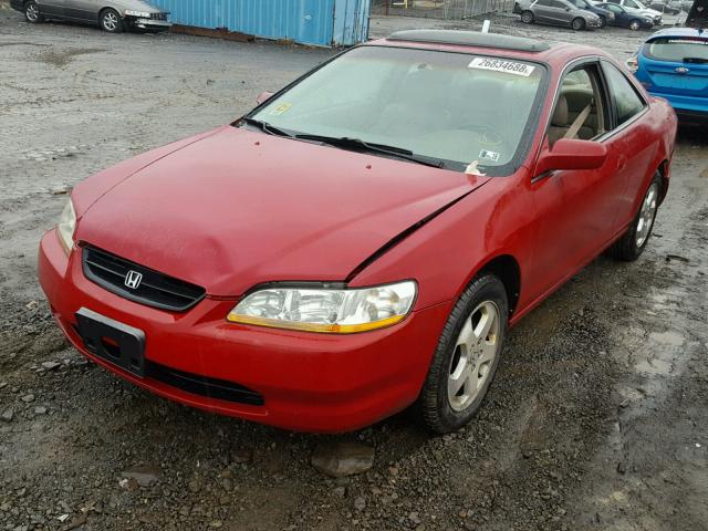 1HGCG2257WA007660 - 1998 HONDA ACCORD EX RED photo 2