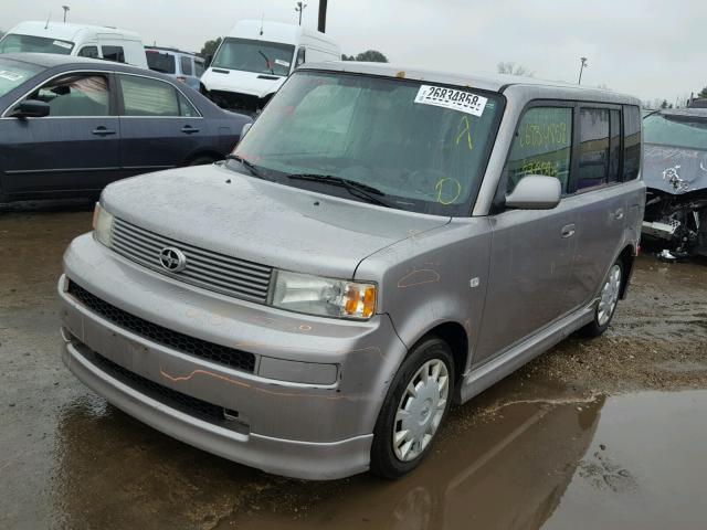 JTLKT334X64068067 - 2006 TOYOTA SCION XB GRAY photo 2