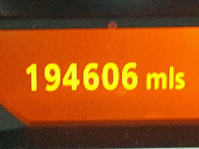 WBAHL83556DT00180 - 2006 BMW 750 I BLACK photo 8