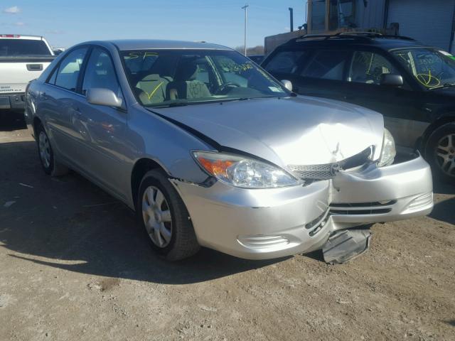 4T1BE32K23U765911 - 2003 TOYOTA CAMRY LE SILVER photo 1