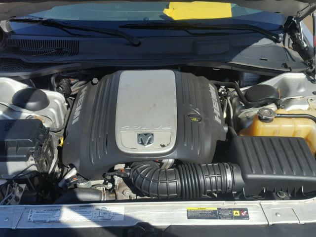 2D8GZ58205H653262 - 2005 DODGE MAGNUM R/T SILVER photo 7