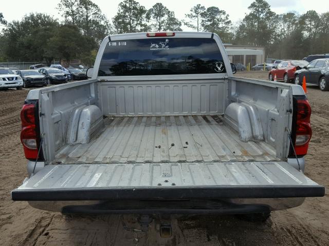 1GCEK14Z67Z152806 - 2007 CHEVROLET SILVERADO SILVER photo 9