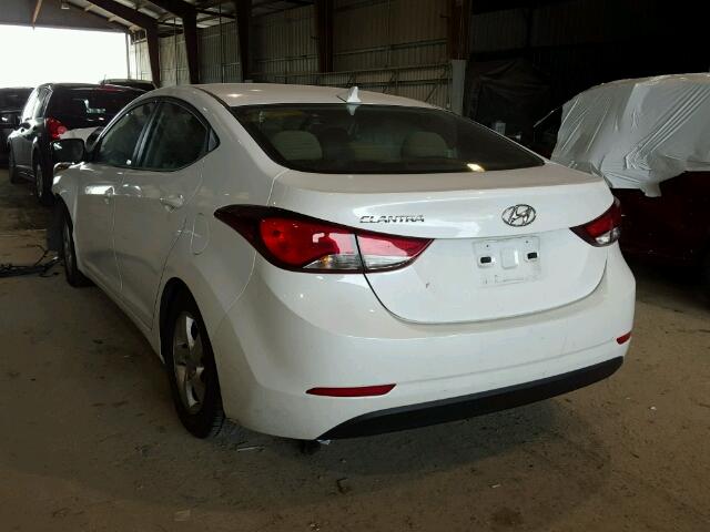 5NPDH4AE3FH566435 - 2015 HYUNDAI ELANTRA SE WHITE photo 3