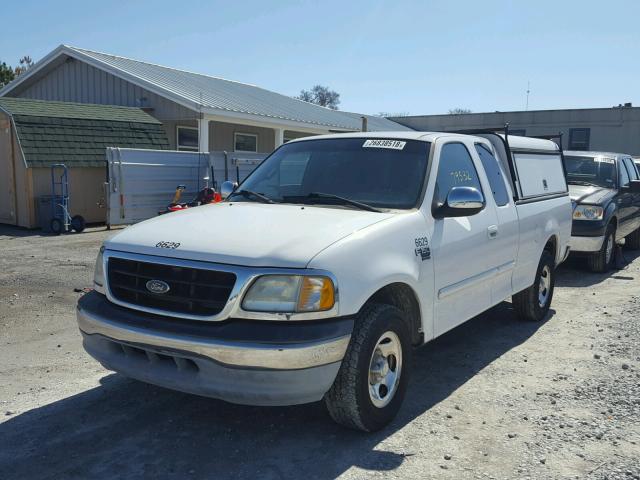 1FTRX17W81NB70761 - 2001 FORD F150 WHITE photo 2