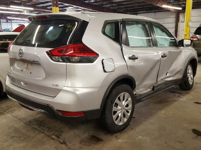 KNMAT2MV2HP555094 - 2017 NISSAN ROGUE S SILVER photo 4