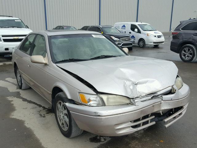 4T1BF22K5XU080119 - 1999 TOYOTA CAMRY LE SILVER photo 1