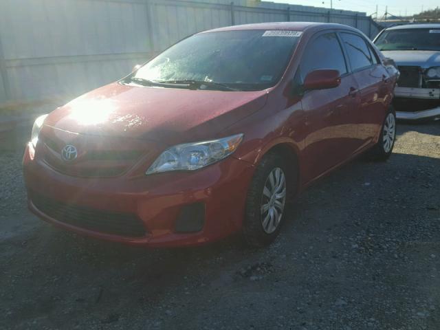 2T1BU4EE2CC774172 - 2012 TOYOTA COROLLA BA RED photo 2